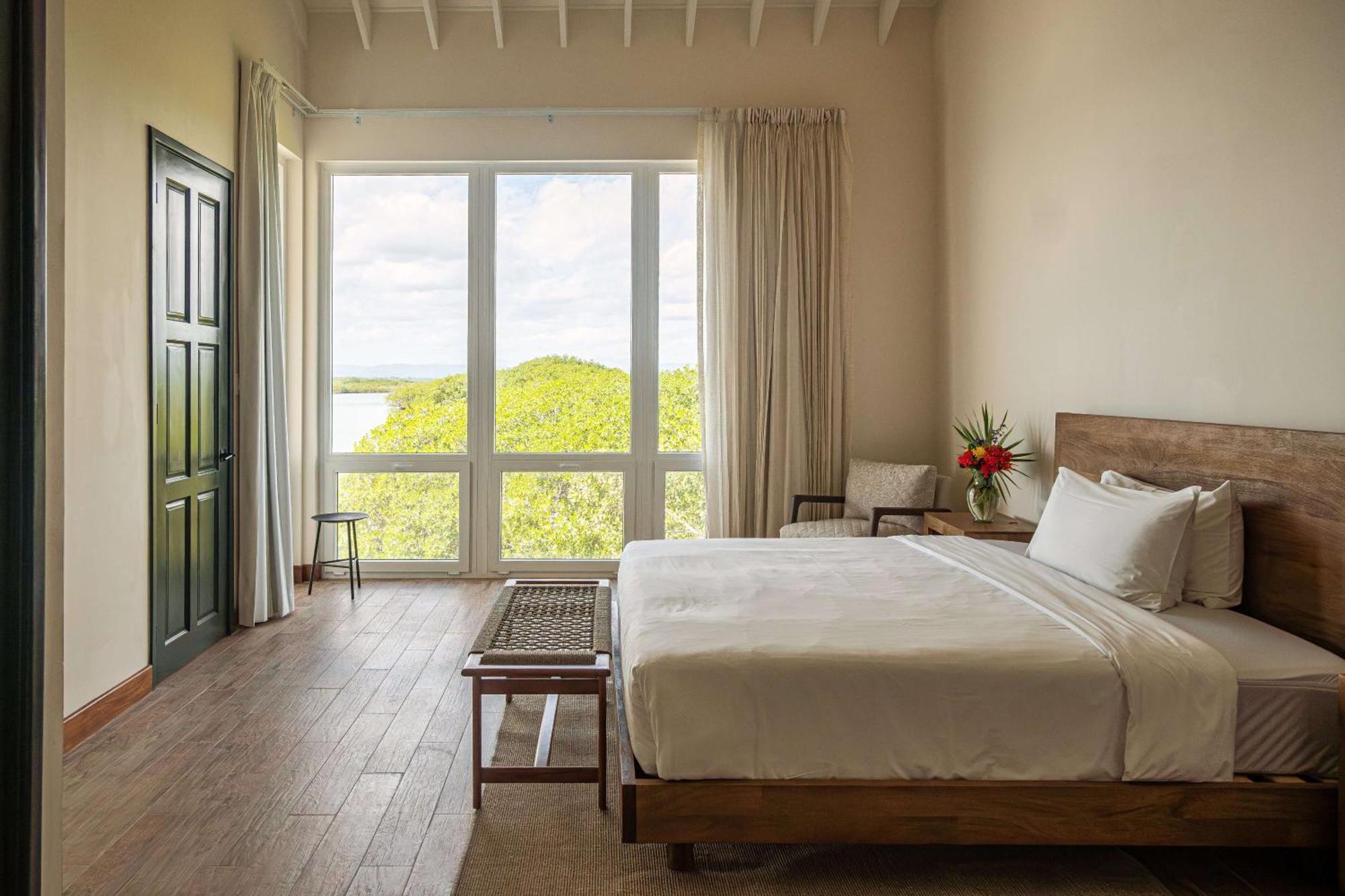 Itz'Ana Resort & Residences Placencia Extérieur photo